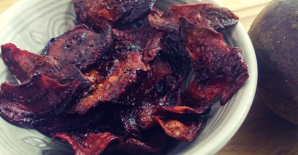 homemade hhealthy veggie chips